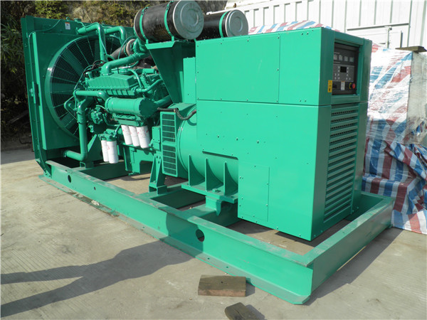 大观发电机租赁-厂家给大家介绍发电机失磁现象