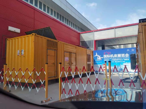 大观出租发电机-柴油发电机和汽油发电机哪个更好一些？