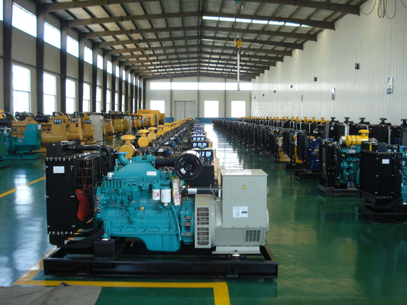 大观租赁发电机-柴油发电机组冒蓝烟、冒黑烟、冒白烟故障分析