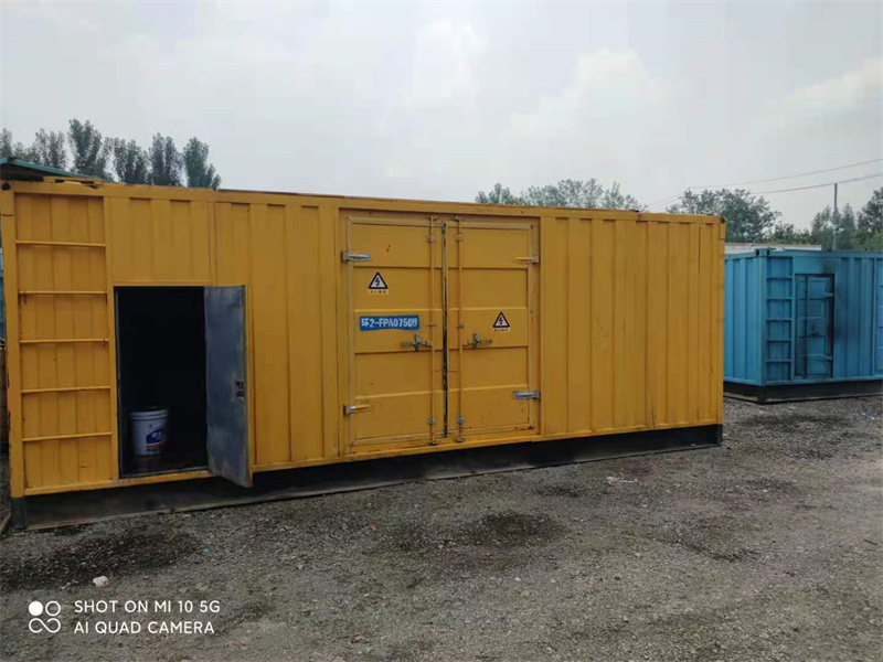 大观200KW柴油发电机组需要配备什么型号的电缆线？