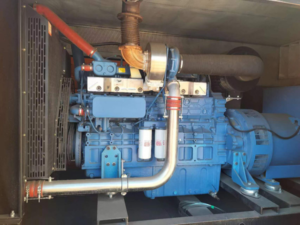 大观柴油发电机组一般有几种电压输出？