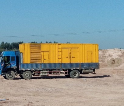 大观发电机出租如何判断柴油发电机冷却液是否需要更换？