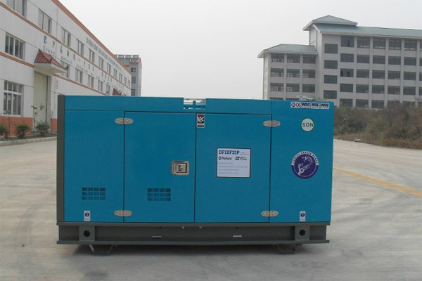 大观发电机租赁发电机组的换季保养注意事项