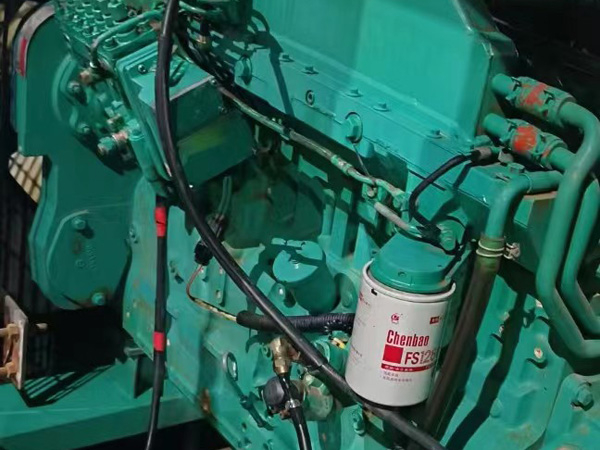 大观如何确定新的发电机组控制系统是否与原系统兼容？