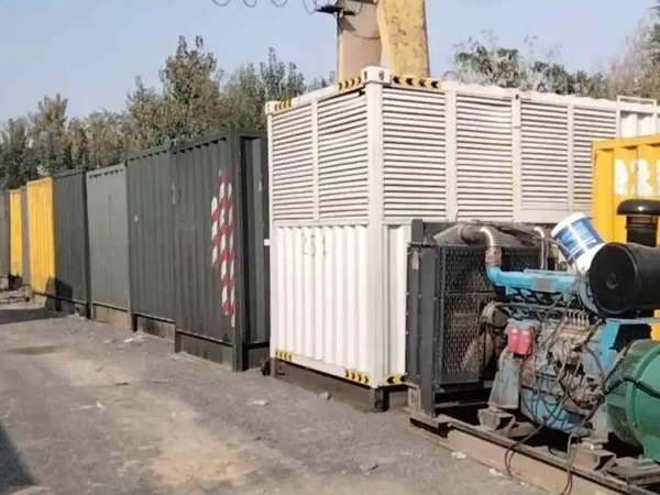 大观200KW柴油发电机机组每小时油耗是多少？