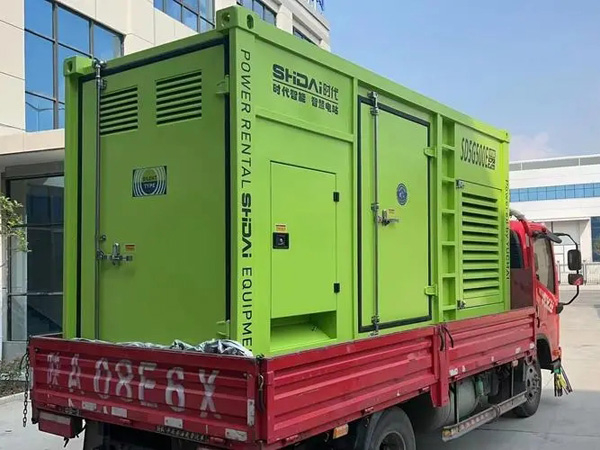 大观更换水冷式机油散热器的密封件时，如何选择合适的密封胶？